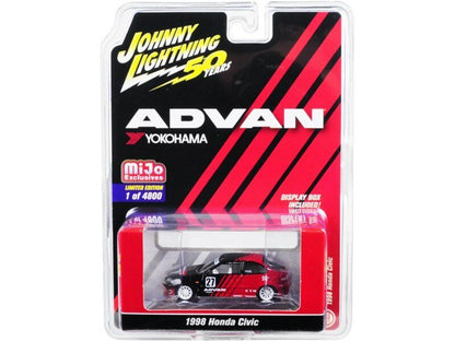 Johnny Lightning 1998 Honda Civic Hatchback Yokohama Advan Black and Red 1:64 LIMITED