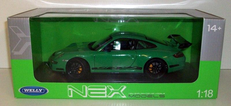 Welly 2007 Porsche 911 (997) GT3 RS Green w/ Black Deco 1:18