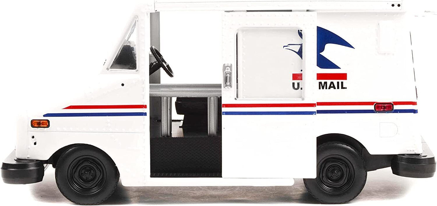 Greenlight Cliff Clavin's USPS Postal Truck from Cheers 1:18