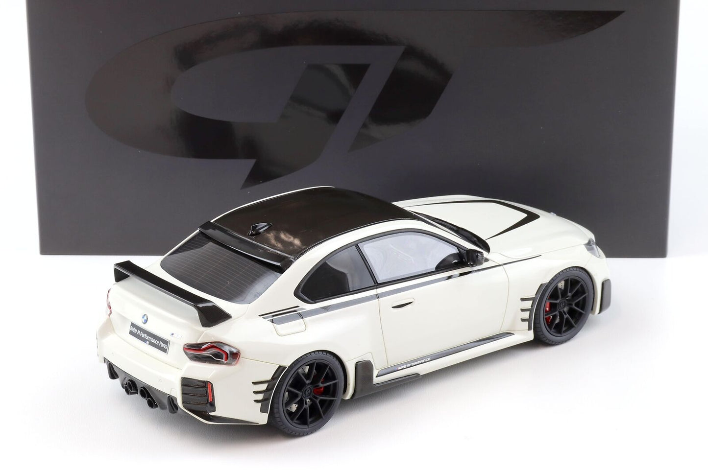 GT Spirit BMW M2 M Performance White 1:18 Resin