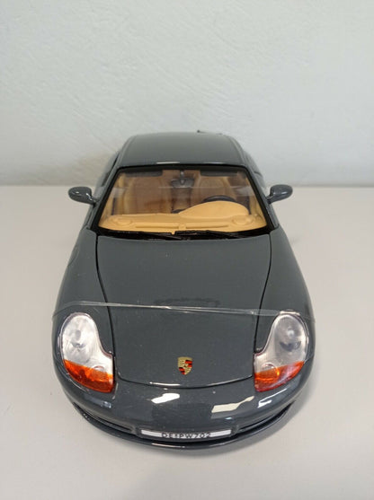 Motormax 1999  Porsche 911 (996) Carrera Coupe Grey Metallic 1:18