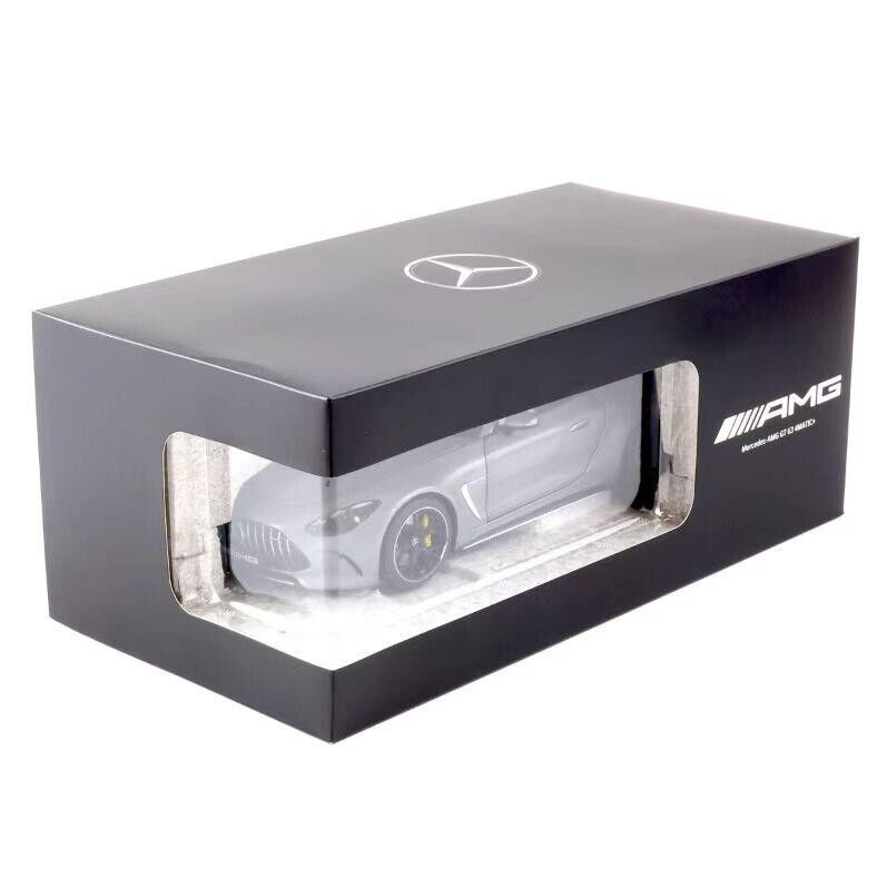 NZG Mercedes Benz AMG GT63 Coupe (C192) Hightech Silver 1:18 DEALER EDITION