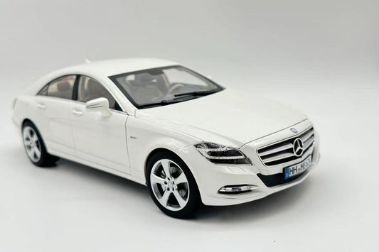 Norev 2011 Mercedes-Benz CLS-Class Coupe Brilliant White Metallic 1:18