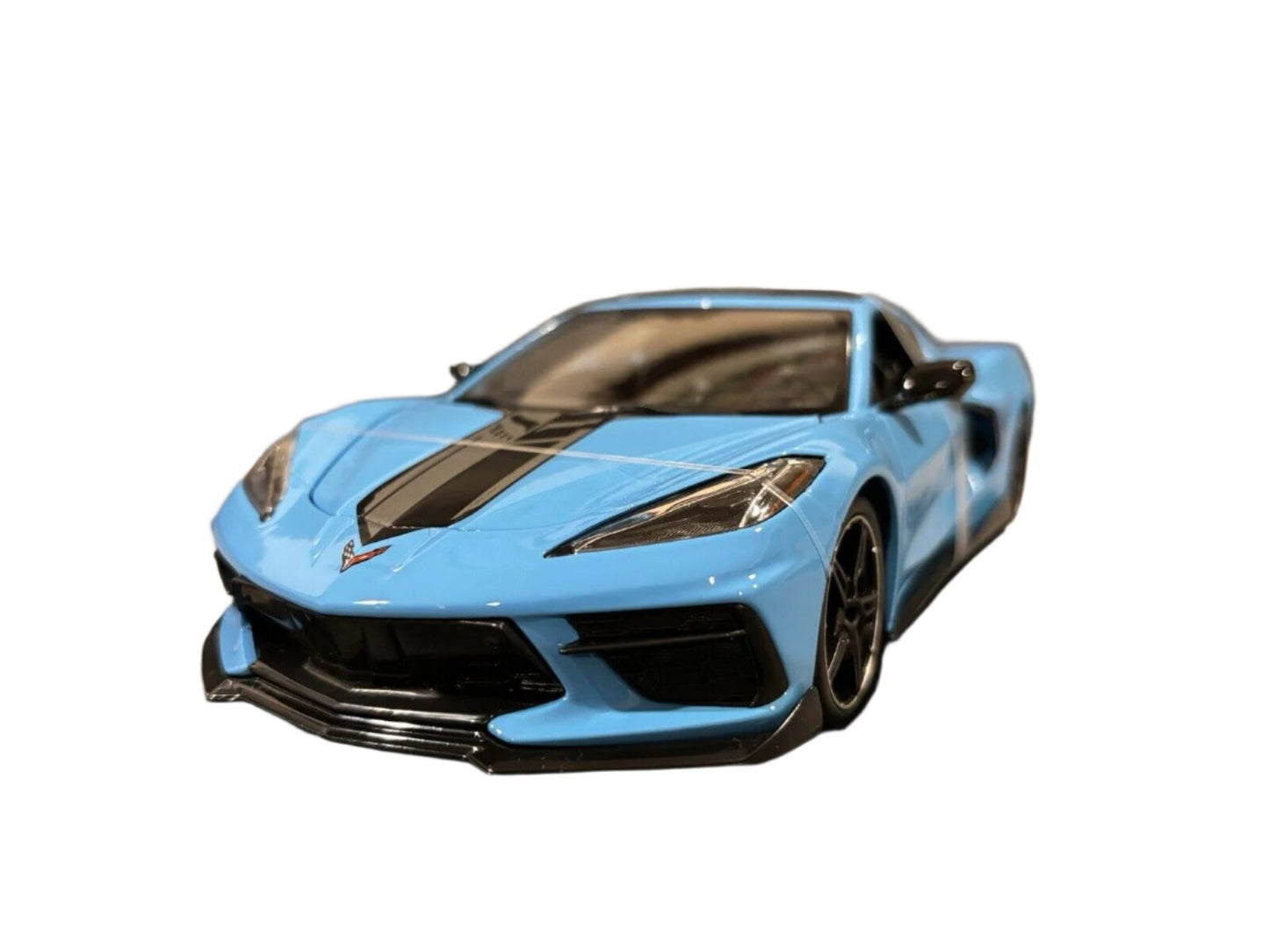 Maisto 2020 Chevy Corvette Stingray C8 Z51 Light Blue 1:18