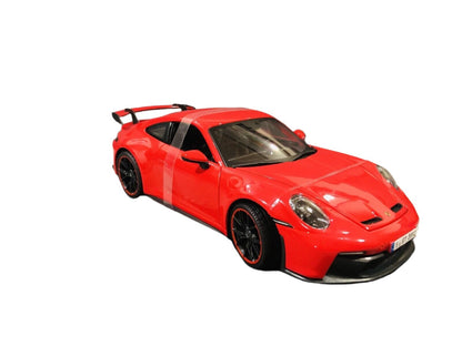 Maisto Porsche 911 992 GT3 Guards Red 1:18