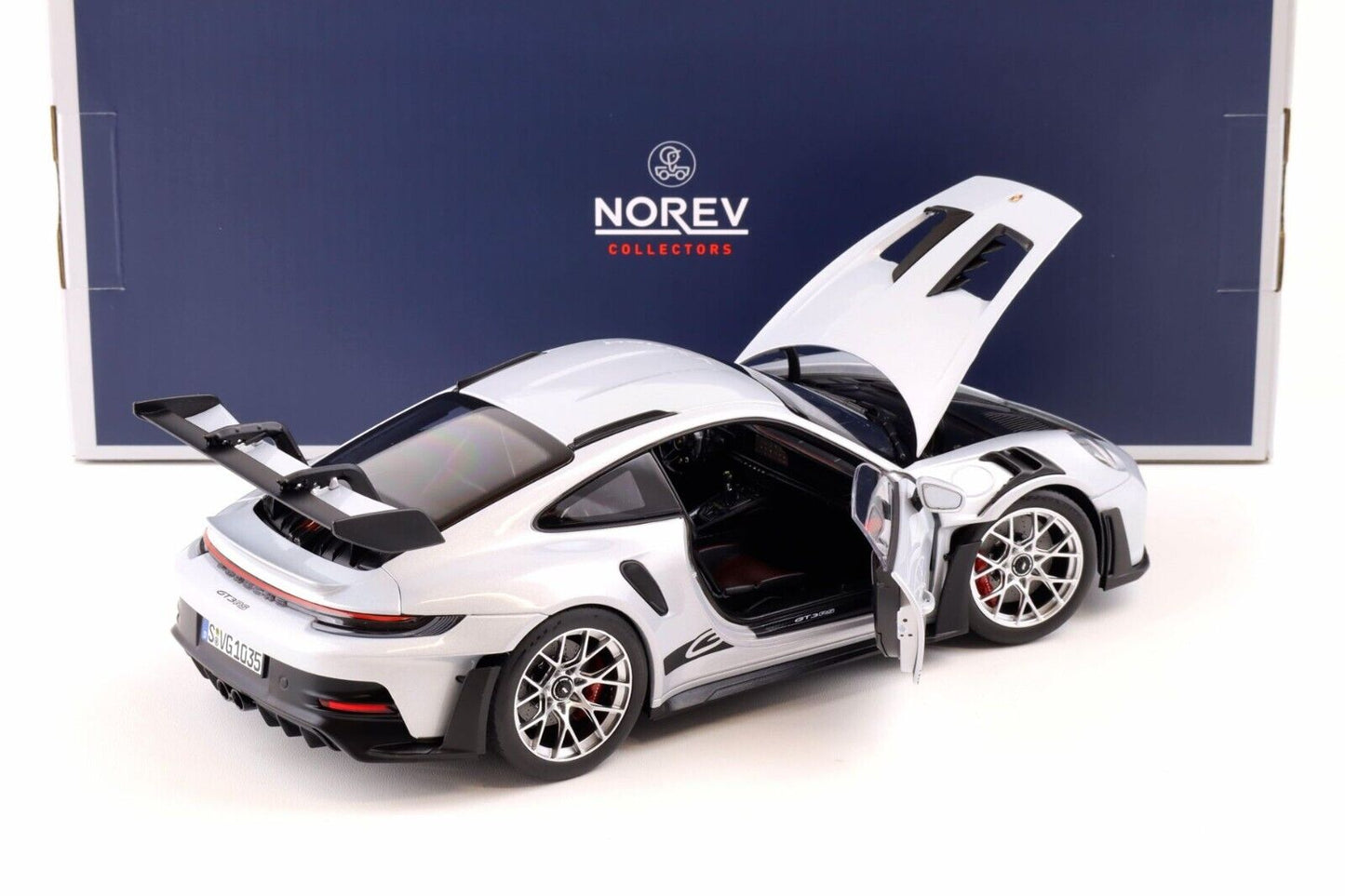 Norev Porsche 911 992 GT3 RS Ice Grey 1:18