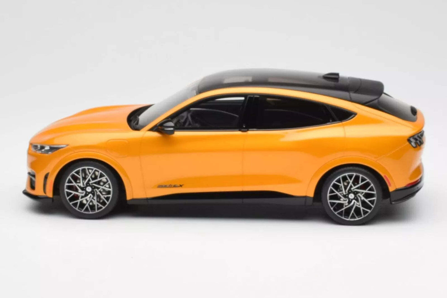 Otto 2021 Ford Mustang Mach-E GT Performance Cyber Orange 1:18