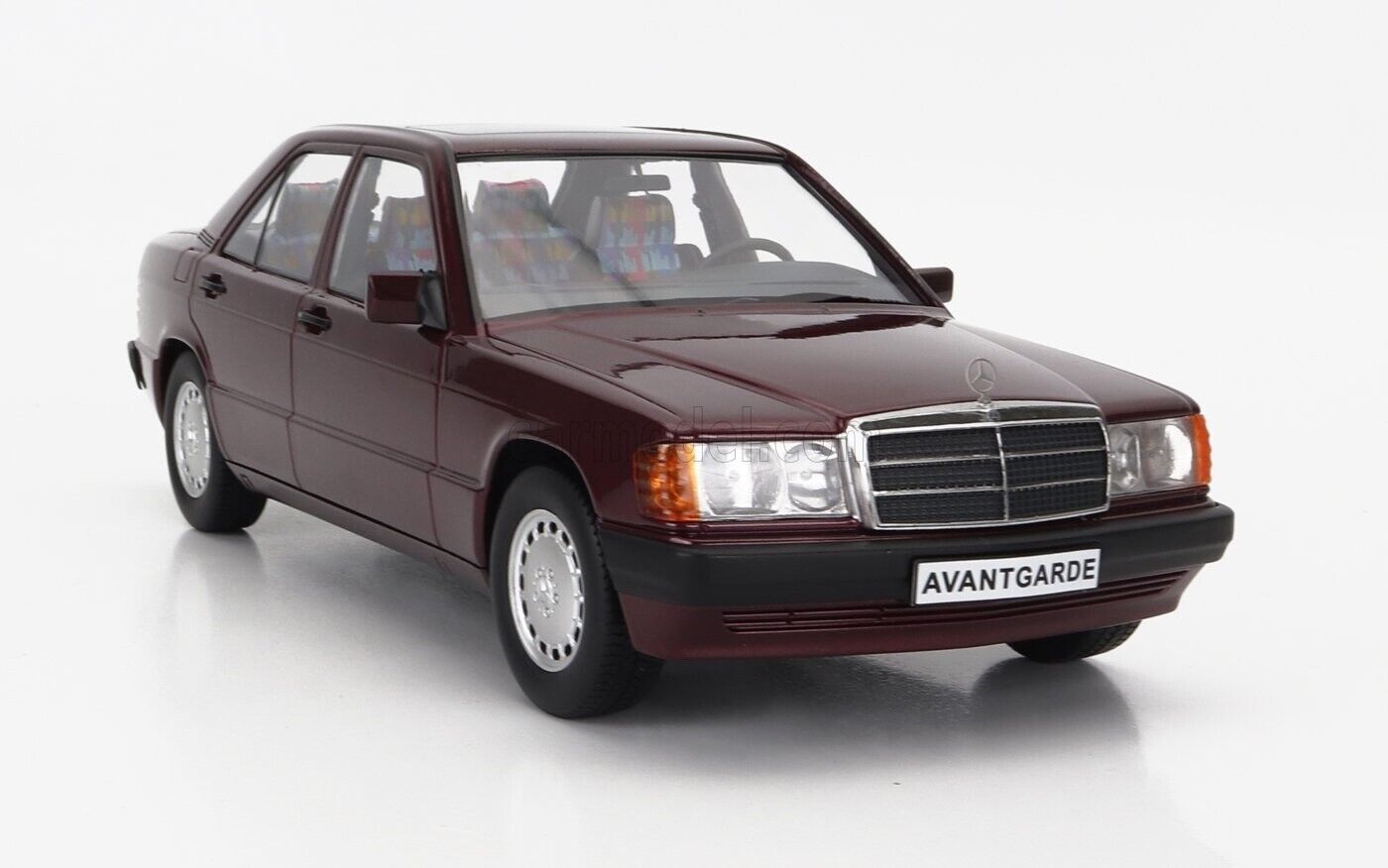 Triple 9 1993 Mercedes-Benz 190 E 2.3 Avantgarde (W201) Dark Red 1:18