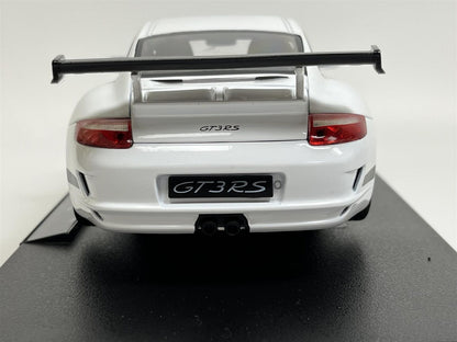 Welly 2007 Porsche 911 (997) GT3 RS White with Black Deco 1:18