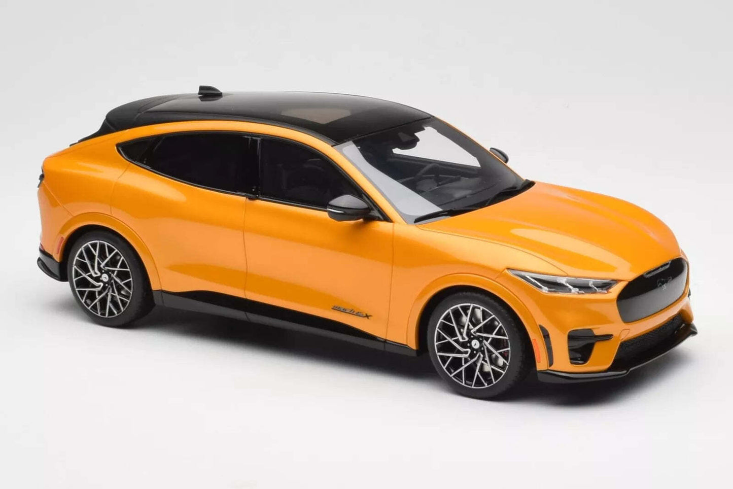 Otto 2021 Ford Mustang Mach-E GT Performance Cyber Orange 1:18