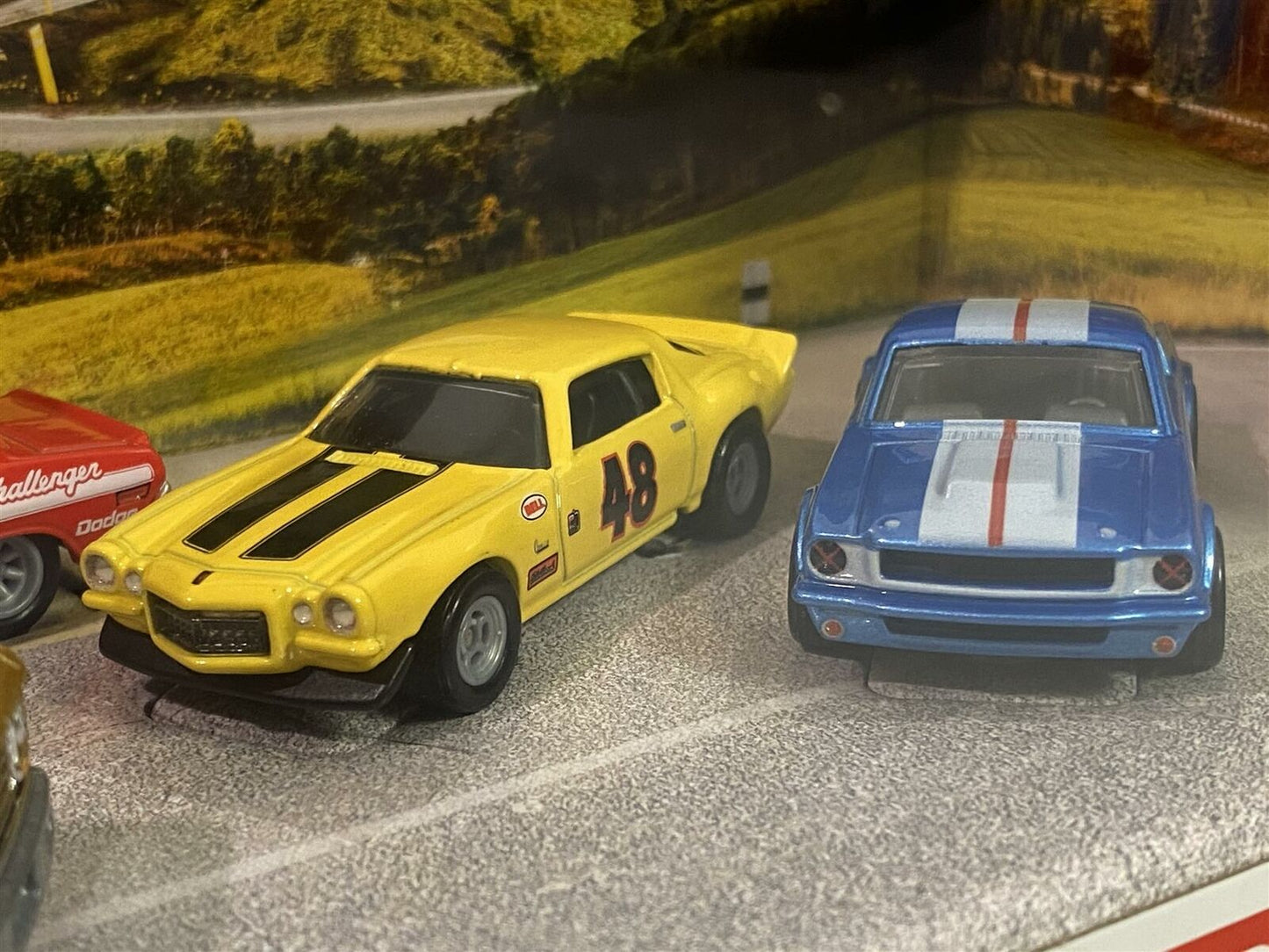 Hot Wheels Premium Collector Set #5 Going to the Races Dodge, Chevy, Ford, Hauler in Diorama Box 1:64