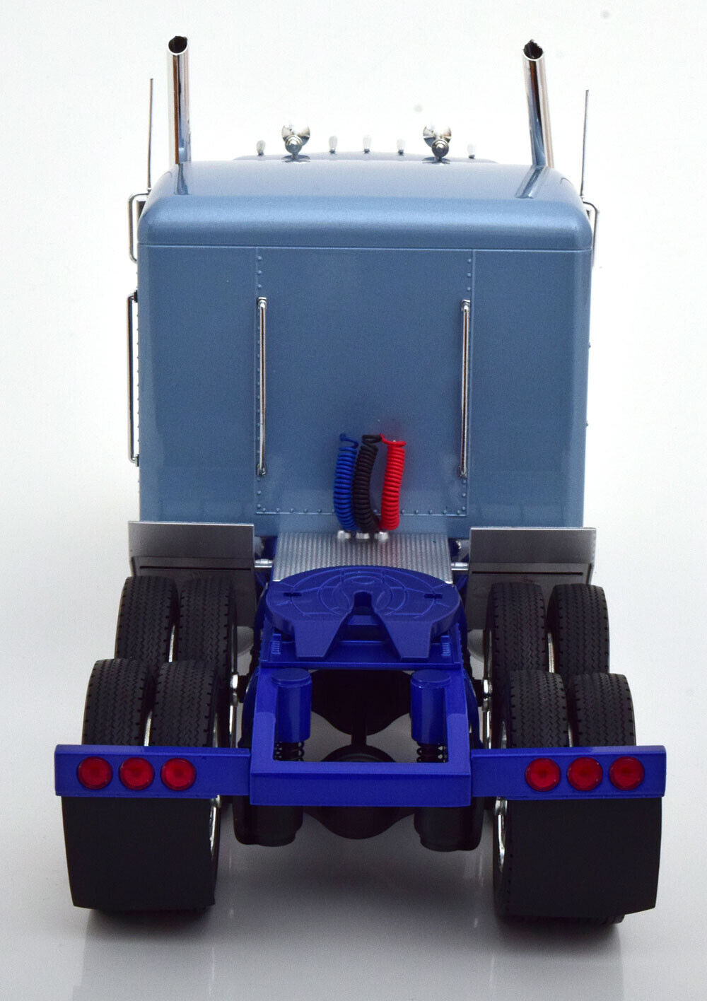 Road Kings 1967 Peterbilt 359 Bull Nose Prime Mover Truck Light Blue & Silver 1:18