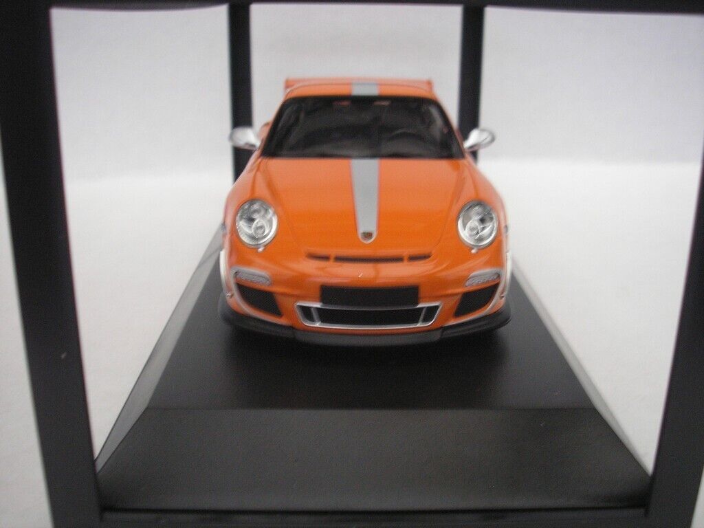 Minichamps 2011 Porsche 911 997 GT3 RS Orange 1:18 SEALED