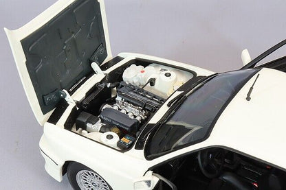 Minichamps 1989 BMW M3 (E30) White 1:18