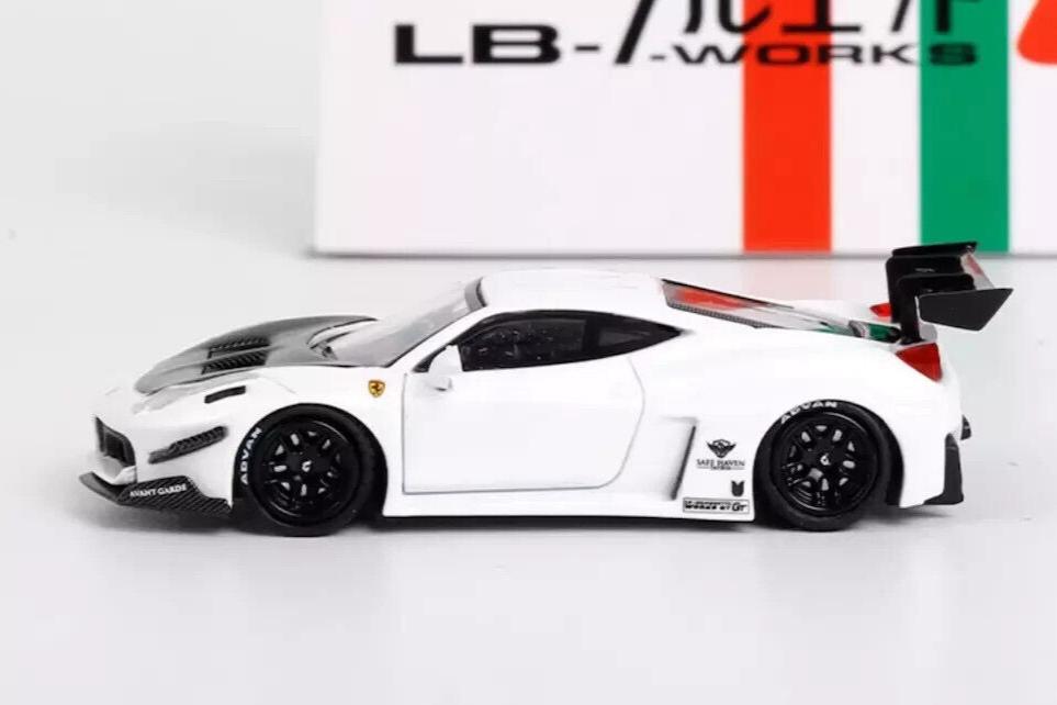 Star Model Ferrari 458 GT LBWK Silhouette Works White 1:64