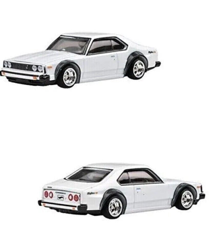 Hot Wheels Premium Collector Set #14 White Nissan Skylines with Nissan Flatbed Truck in Diorama Box 1:64