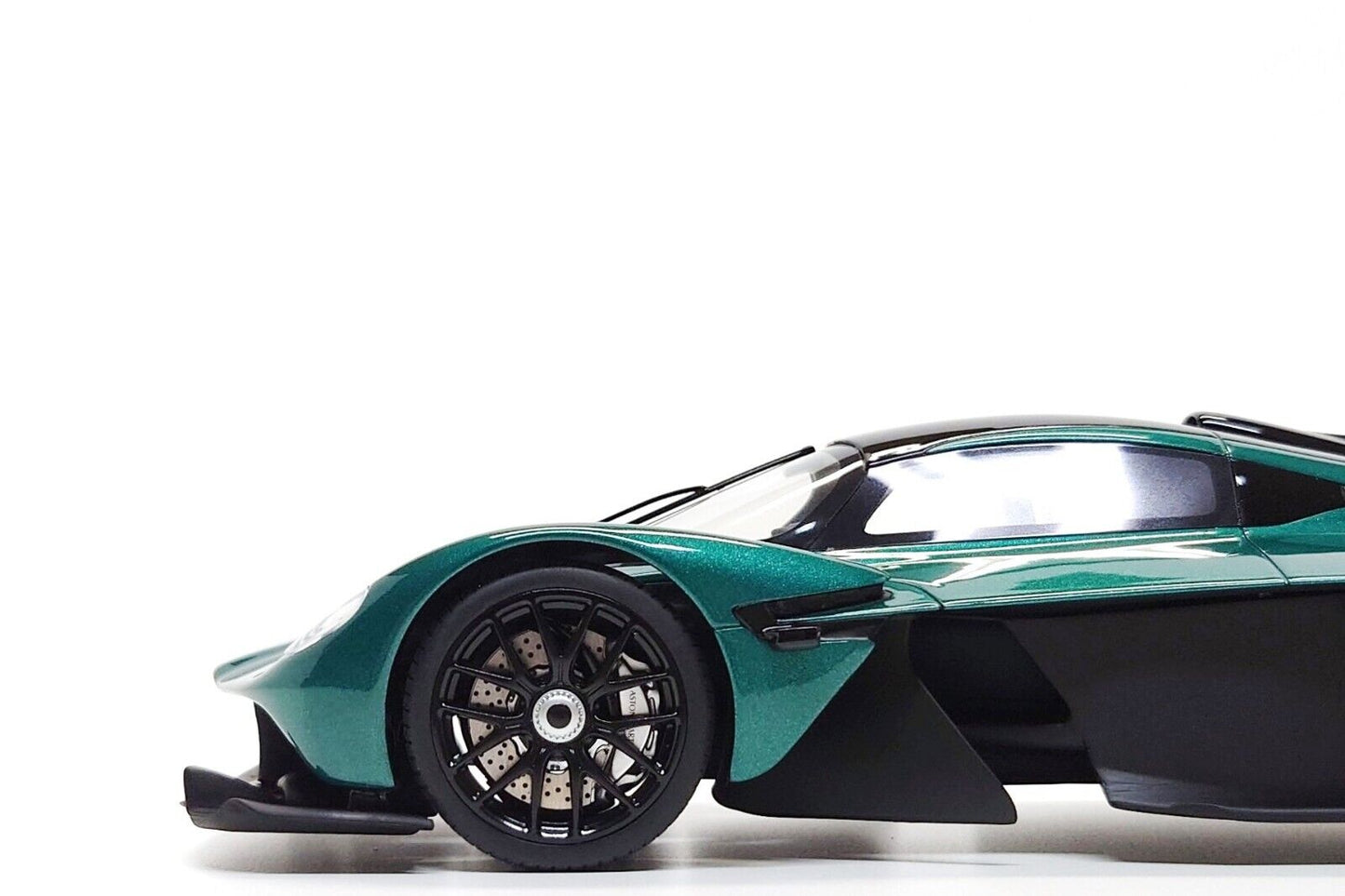 GT Spirit 2021 Aston Martin Valkyrie Racing Green Metallic w/ Black Accents 1:18 Resin