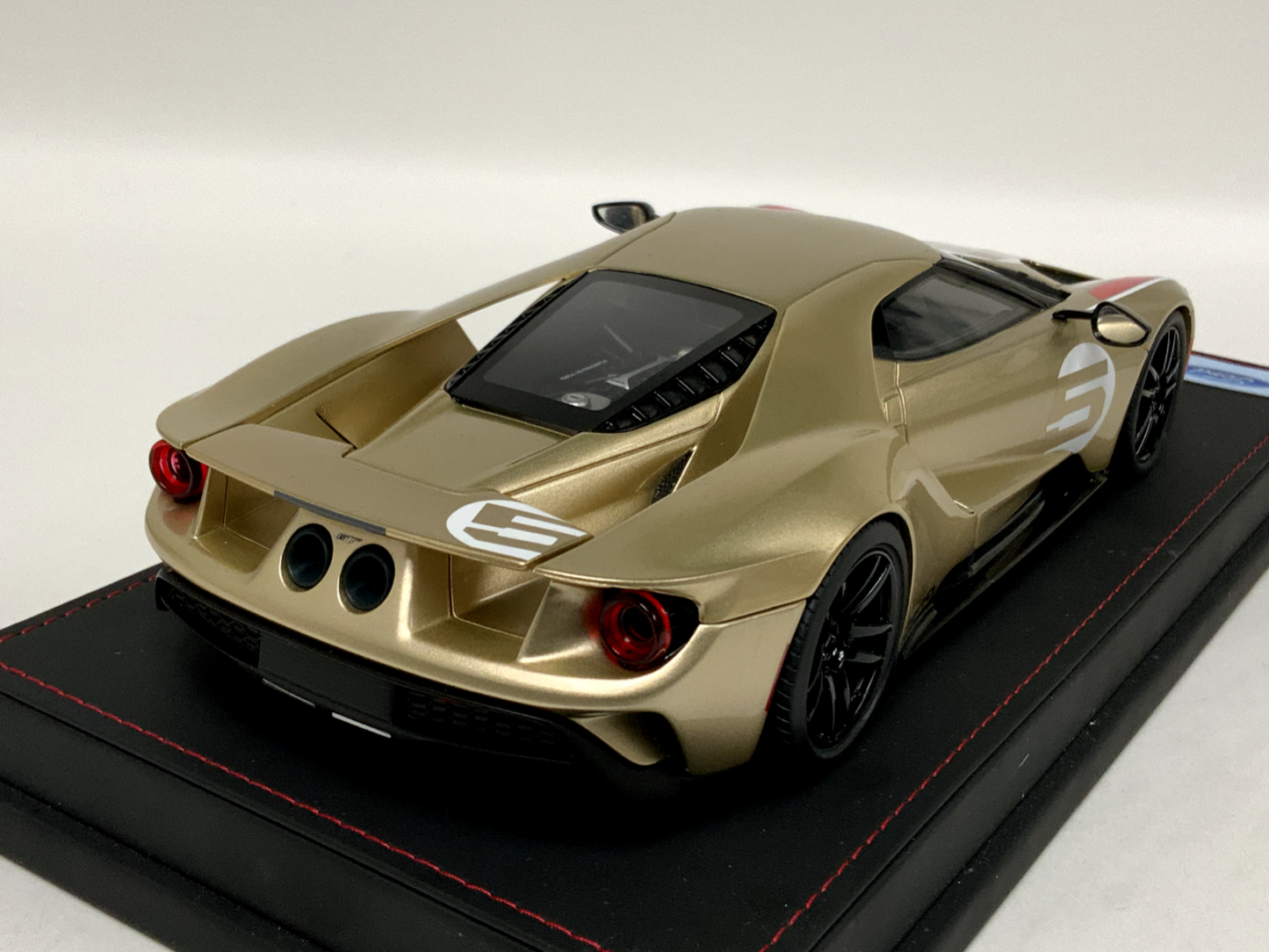 GT Spirit 2022 Ford GT Heritage Edition No 5 Holman Moody Gold 1:18 RESIN