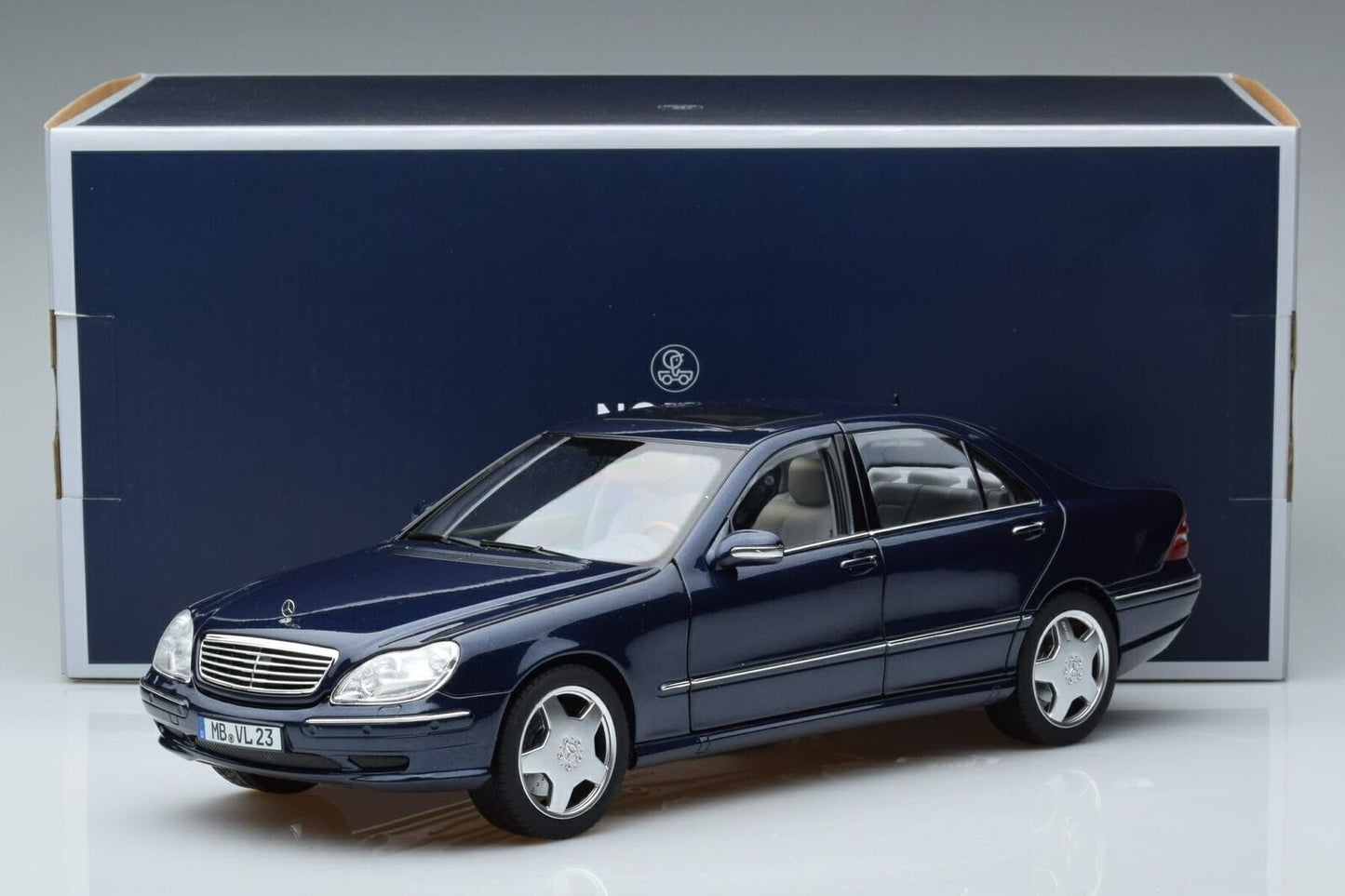 Norev 2000 Mercedes-Benz S55 AMG (W220) Blue Metallic 1:18