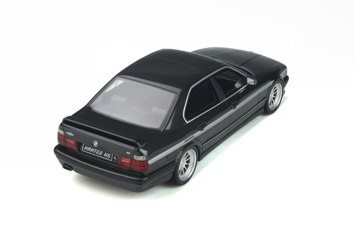 Otto 1989 BMW M5 E34 Hartge H5 V12 Diamond Black Metallic 1:18