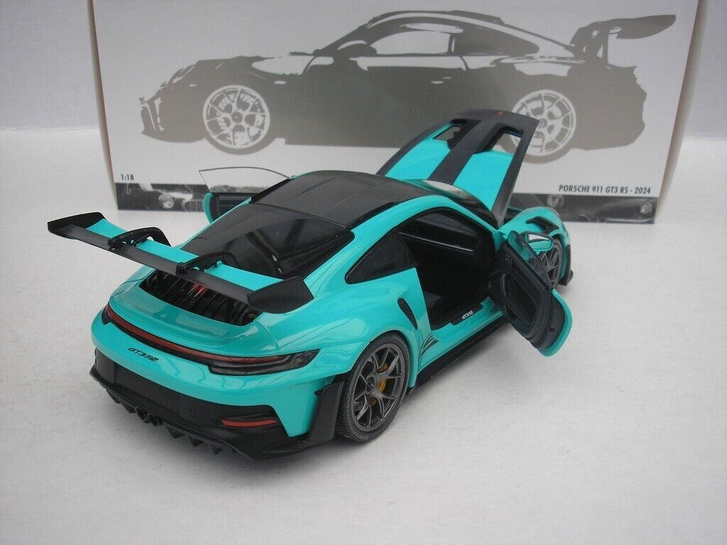 Minichamps 2023 Porsche 911 992 GT3 RS w/ Weissach Pkg Mint Green w/ Dark Silver Wheels 1:18