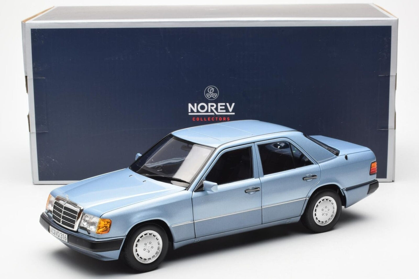 Norev 1990 Mercedes-Benz E Class 230E (W124) Pearl Blue Metallic 1:18