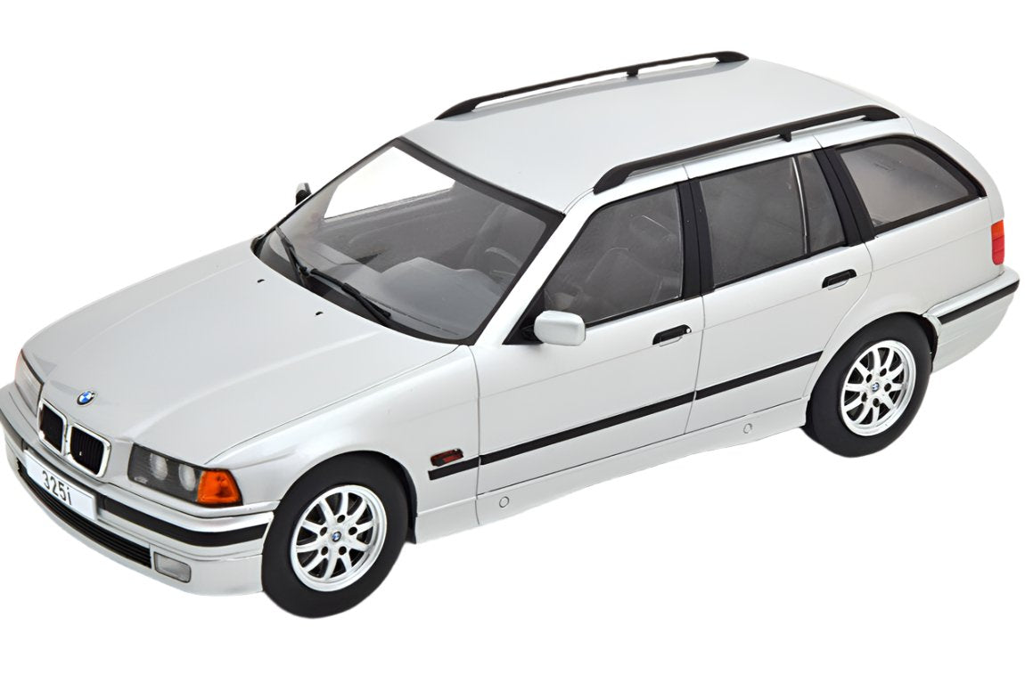 MCG 1995 BMW 325i Touring Wagon (e36) Silver Metallic 1:18