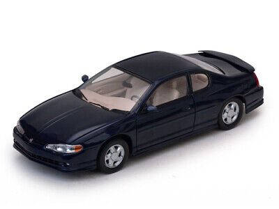 Sun-Star 2000 Chevy Monte Carlo SS Navy Blue 1:18