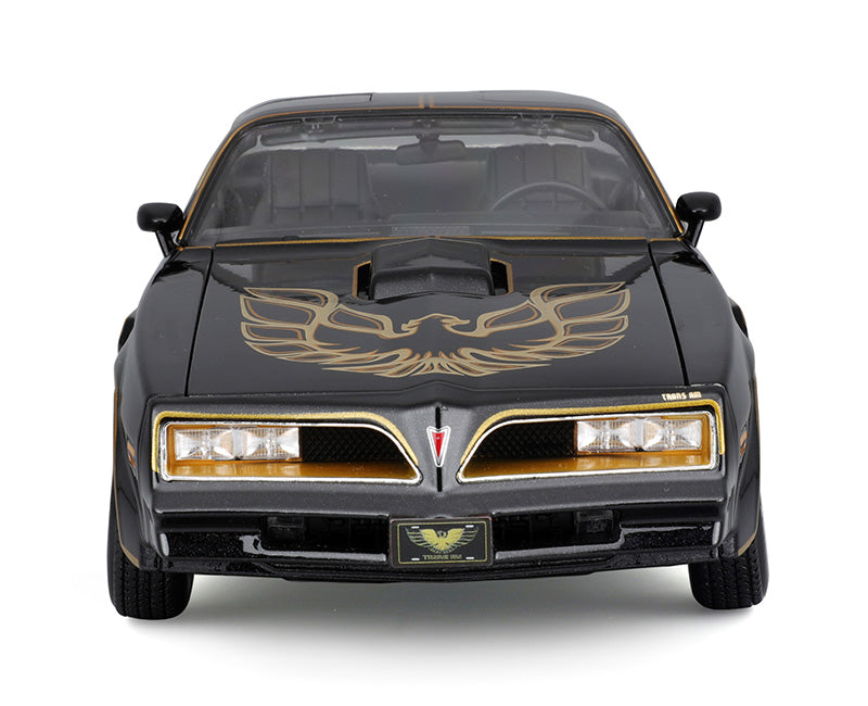 Maisto 1978 Pontiac Firebird Trans-Am Smokey & the Bandit Black & Gold 1:18