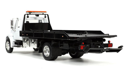 International Durastar 4400 Flatbed Tow Truck 1:24