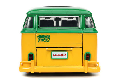 Teenage Mutant Ninja Turtles 1962 Volkswagen Bus with Leonardo Figure 1:24