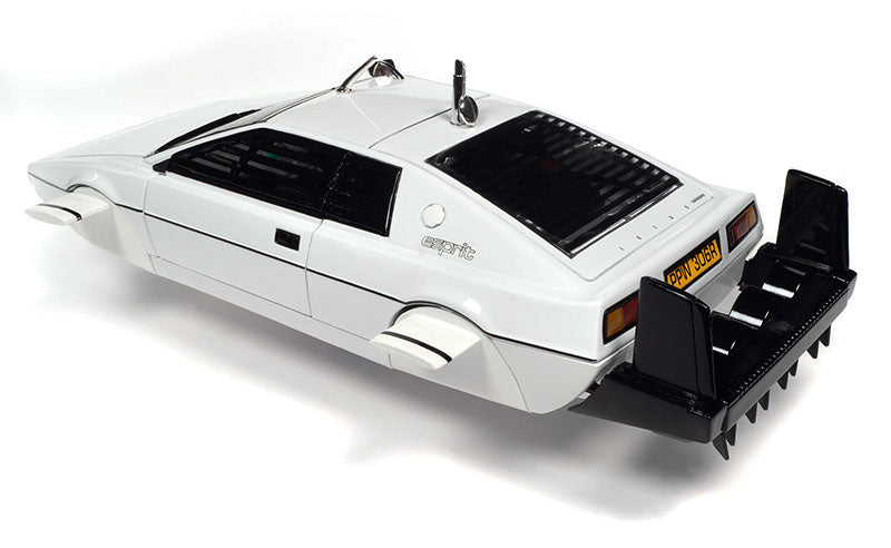 Autoworld 1971 Lotus Espirit Series 1 in Lotus White from James Bond  1:18