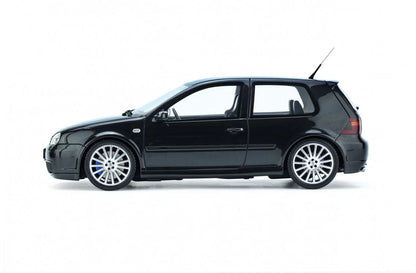 Otto 2004 VW Golf R32 MK IV Black Magic Pearl 1:18 LIMITED