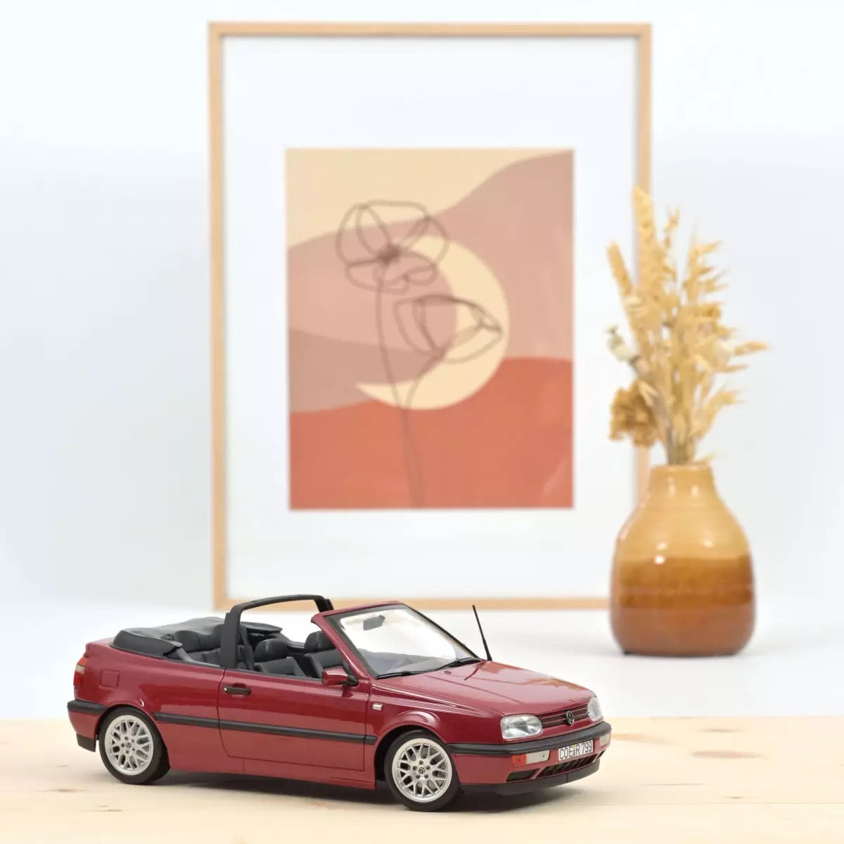 Norev VW Golf Cabriolet MK3 1995 Dark Red Metallic 1:18