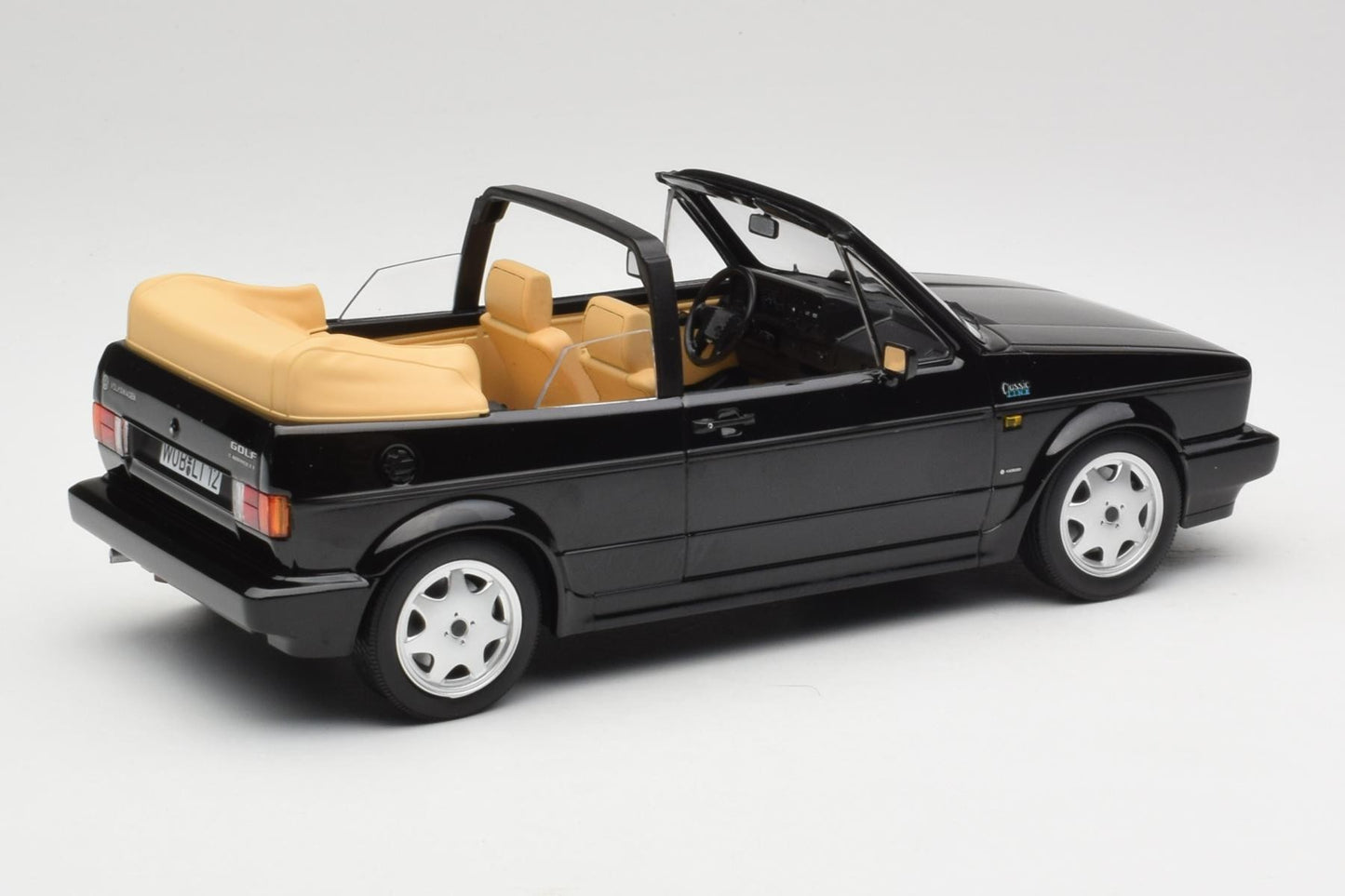 Norev 1992 Volkswagen Golf MK I Cabriolet Black 1:18