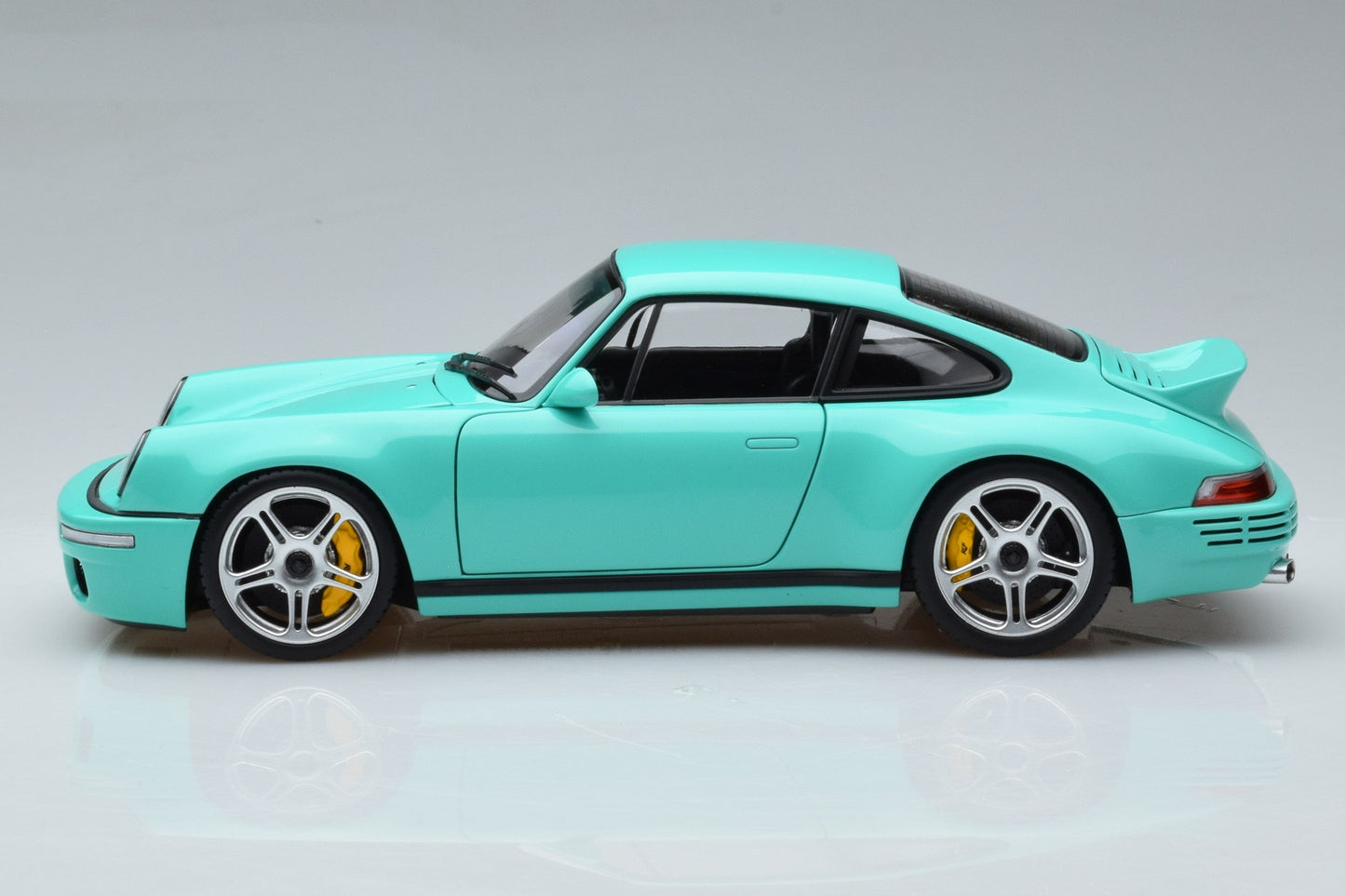 Almost-Real 2018 Porsche 911 964 RUF SCR Coupe Mint Green 1:18